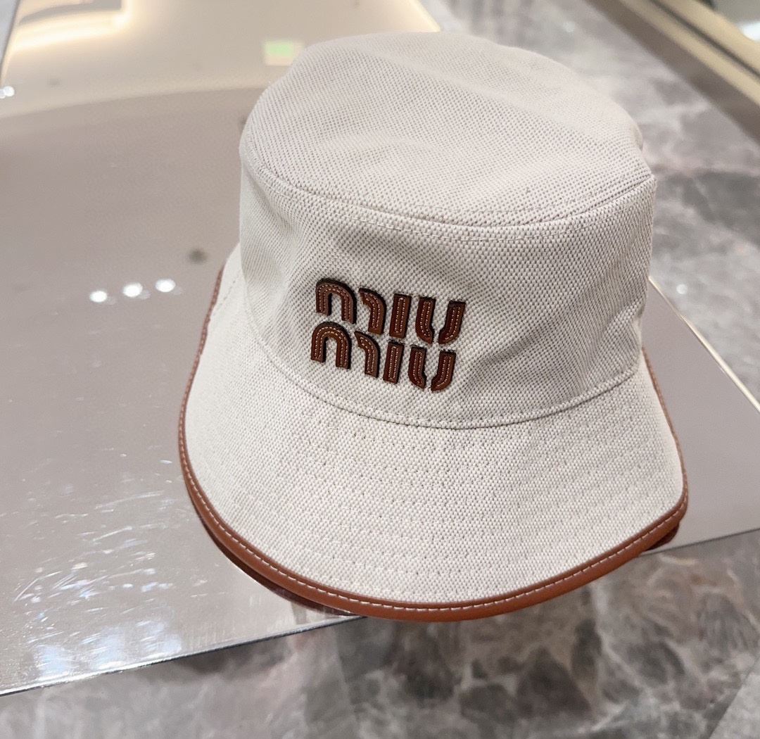 Miu Miu Caps